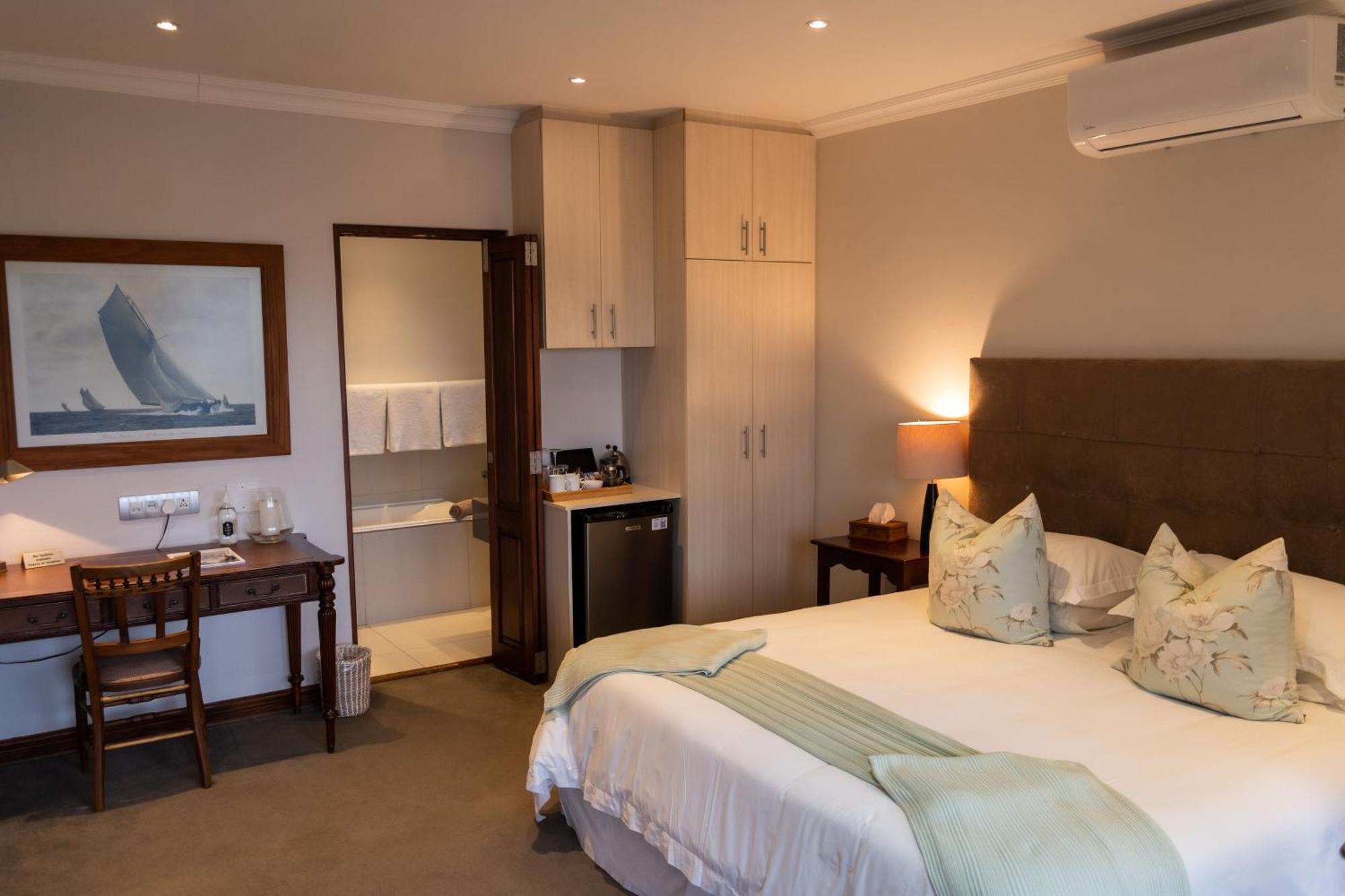 Supertubes Guesthouse Jeffreys Bay Exterior foto